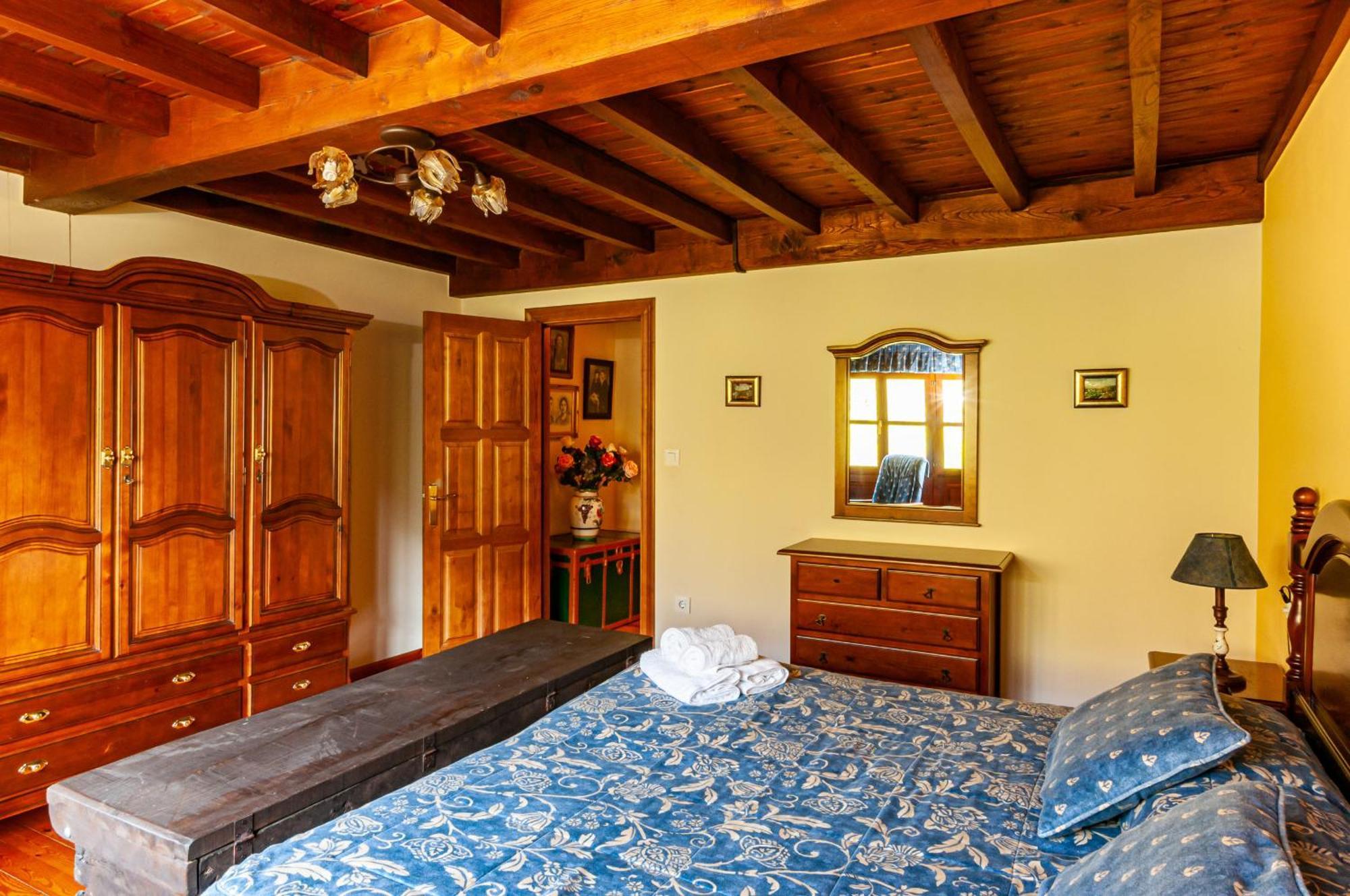 Casa Rural La Regoria Carrena de Cabrales Buitenkant foto