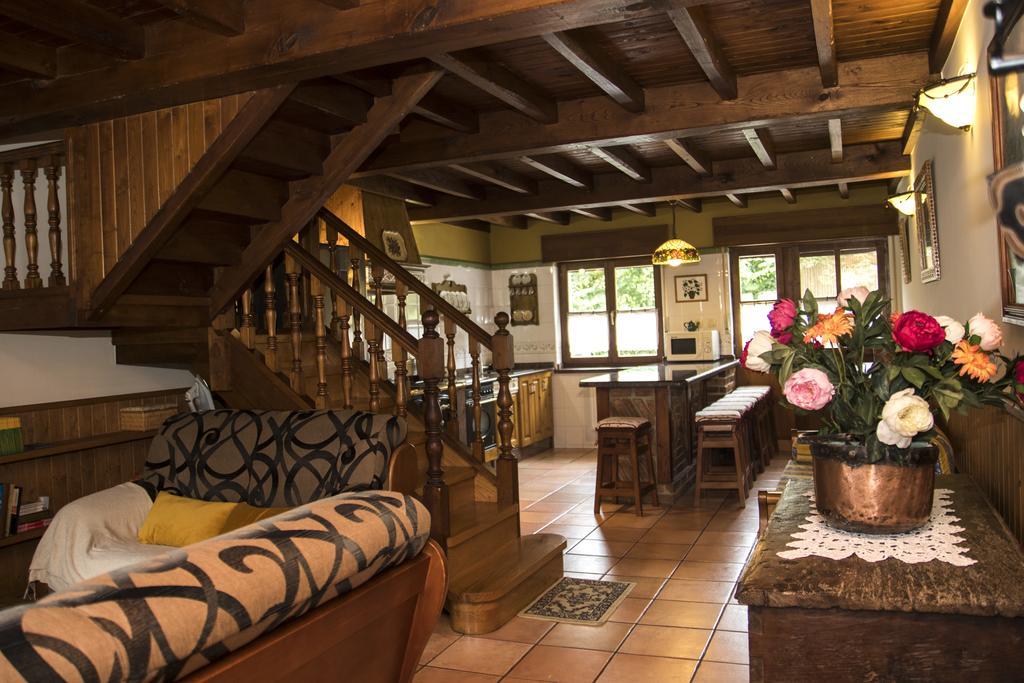 Casa Rural La Regoria Carrena de Cabrales Buitenkant foto